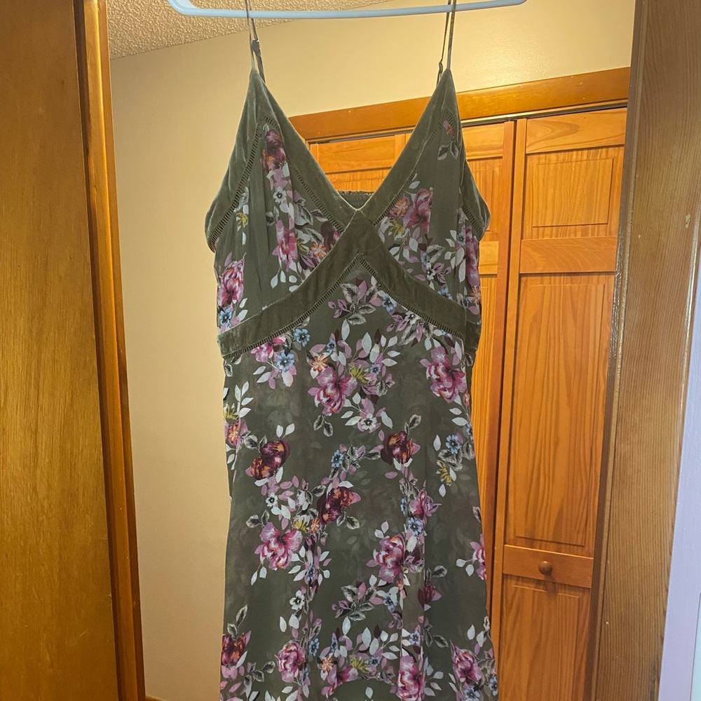 Whitehouse Blackmarket olive dress